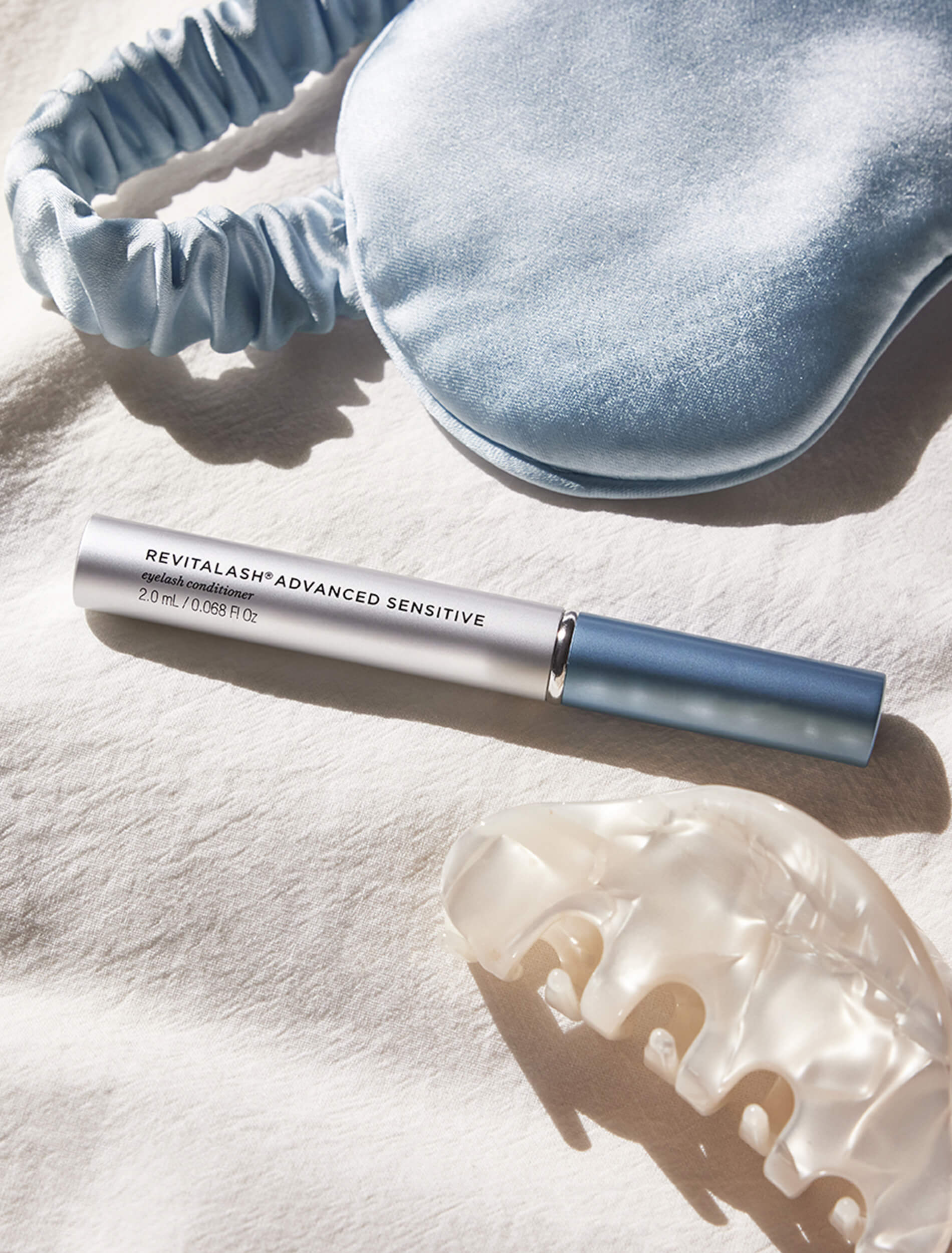 RevitaLash Advanced Sensitive with eye mask and hair clip