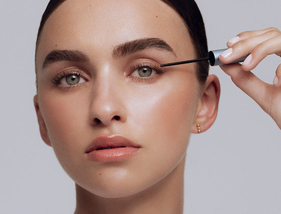 applying the correct mascara