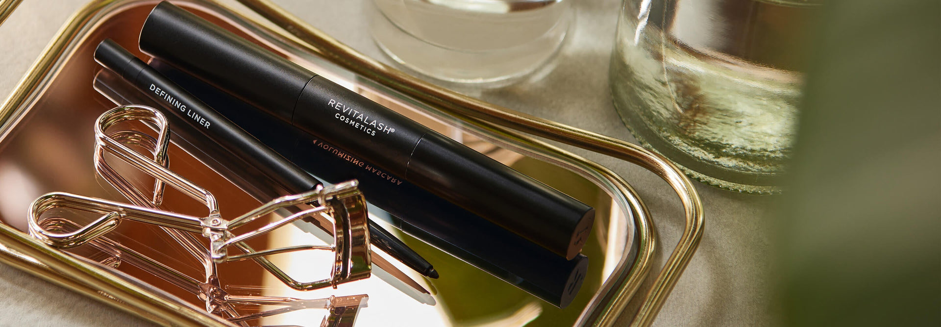 Double-Ended Mascara Disruptor Banner Desktop